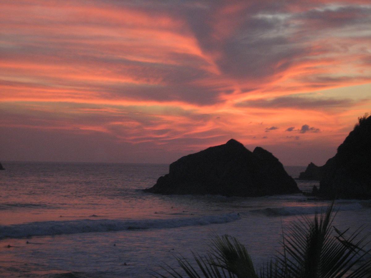Posada Brisa Marina Hostel ซิโปไลต์ ภายนอก รูปภาพ